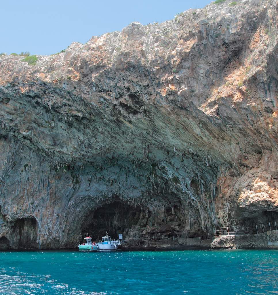 grotta della zinzulusa castro e santa cesarea terme